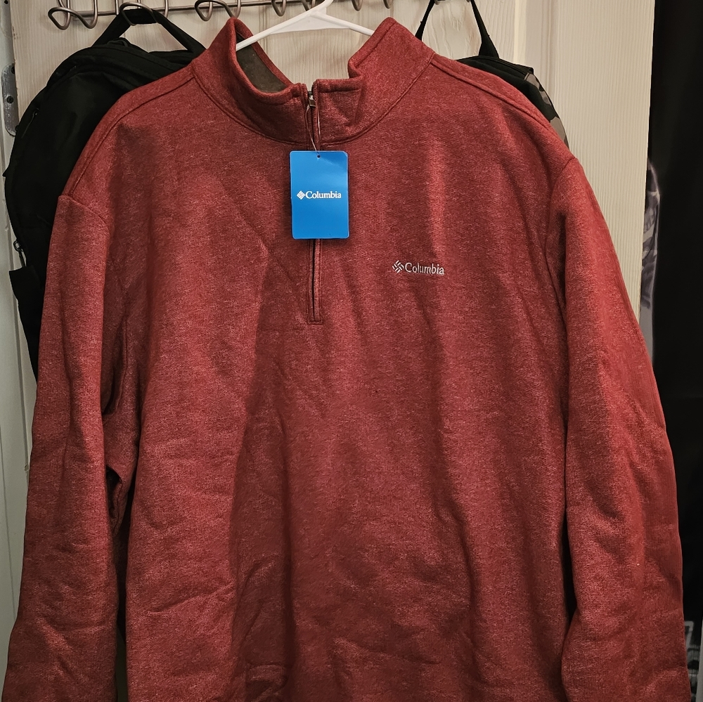 Columbia brand new pullover Cartier maroon color size 4X in men's